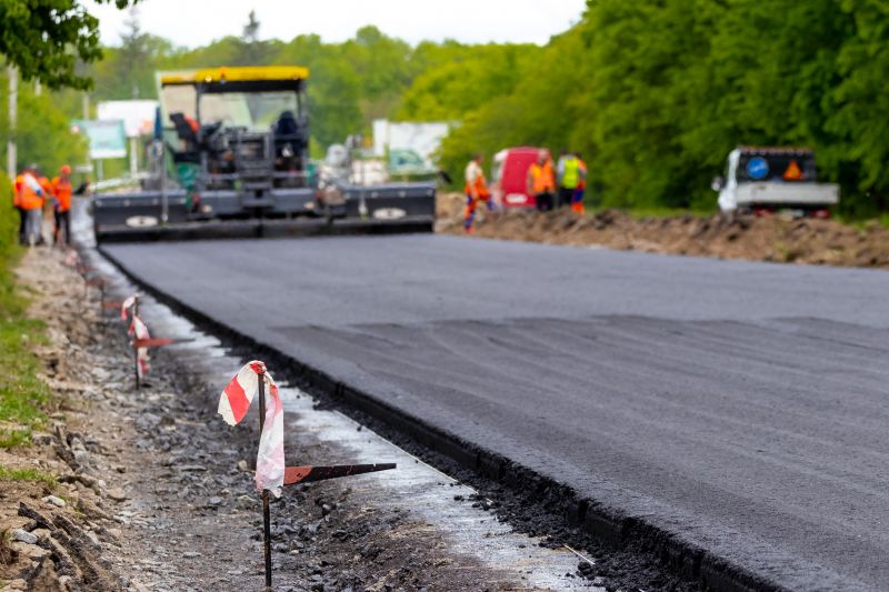 Who Provides Asphalt Services in Tucson